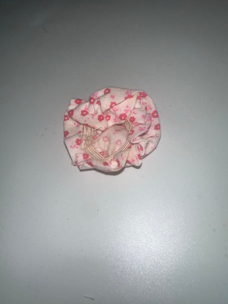 431 Muts barbie, Ophalen of Verzenden, Gebruikt