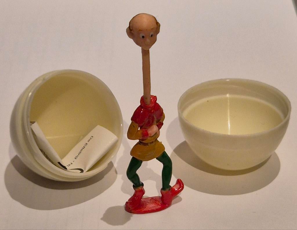 Efteling Langnek Ei Kip editie 2010, Verzamelen, Ophalen of Verzenden, Zo goed als nieuw, Beeldje of Poppetje