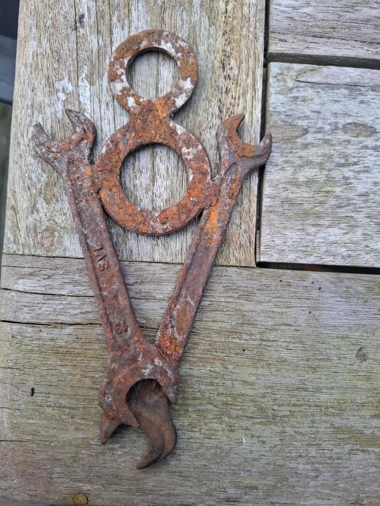 Bodemvondst V8 teken, Ophalen of Verzenden, Auto's