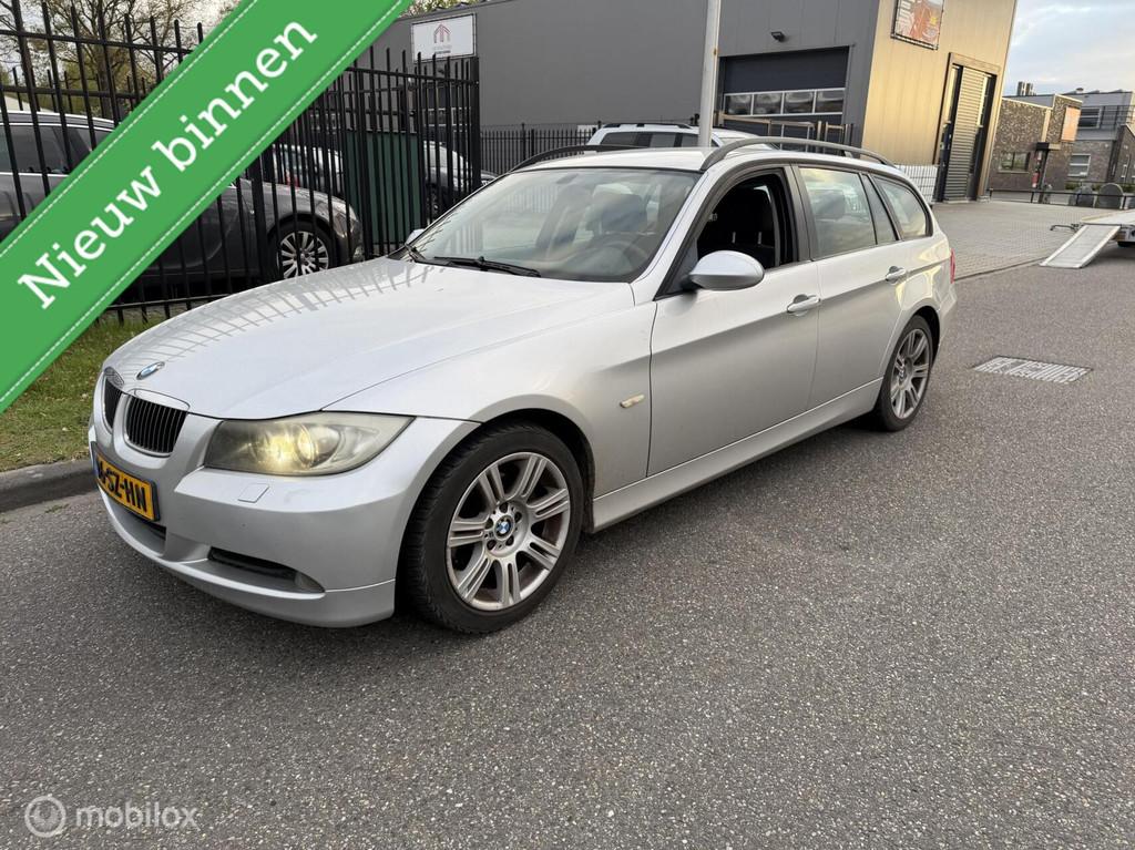 BMW 3-serie Touring 320i, Auto's, Achterwielaandrijving, 4 cilinders, 150 pk, 11 km/l