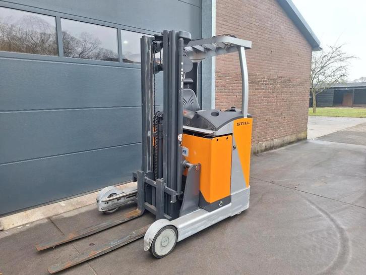 Still Reachtruck FM-X12 met slechts 3560 uur! (bj 2009), Zakelijke goederen, Machines en Bouw | Heftrucks en Intern transport