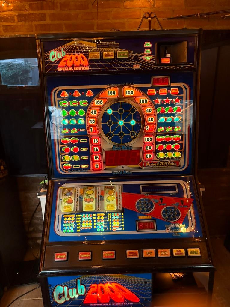 Club 2000 SE, Euro, Ophalen, Gebruikt, Met sleutels