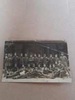 Fotoansichtkaart militairen uit 1918, Verzamelen, Ophalen of Verzenden, Landmacht, Nederland, Foto of Poster