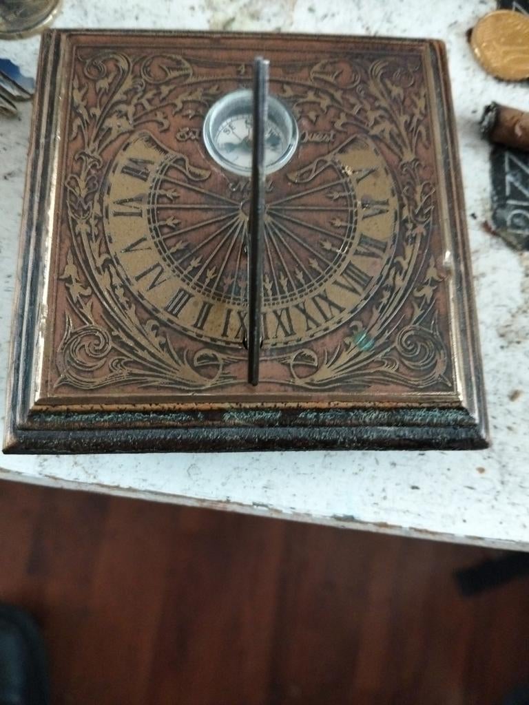 Gardan solaire.  Antiek, Ophalen of Verzenden