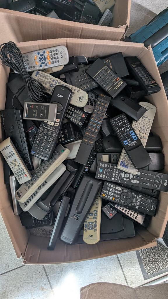 Partij Afstandsbedieningen Bulk Handel - Wekelijkse voorraad, Audio, Tv en Foto, Game console, Gebruikt, Ophalen of Verzenden