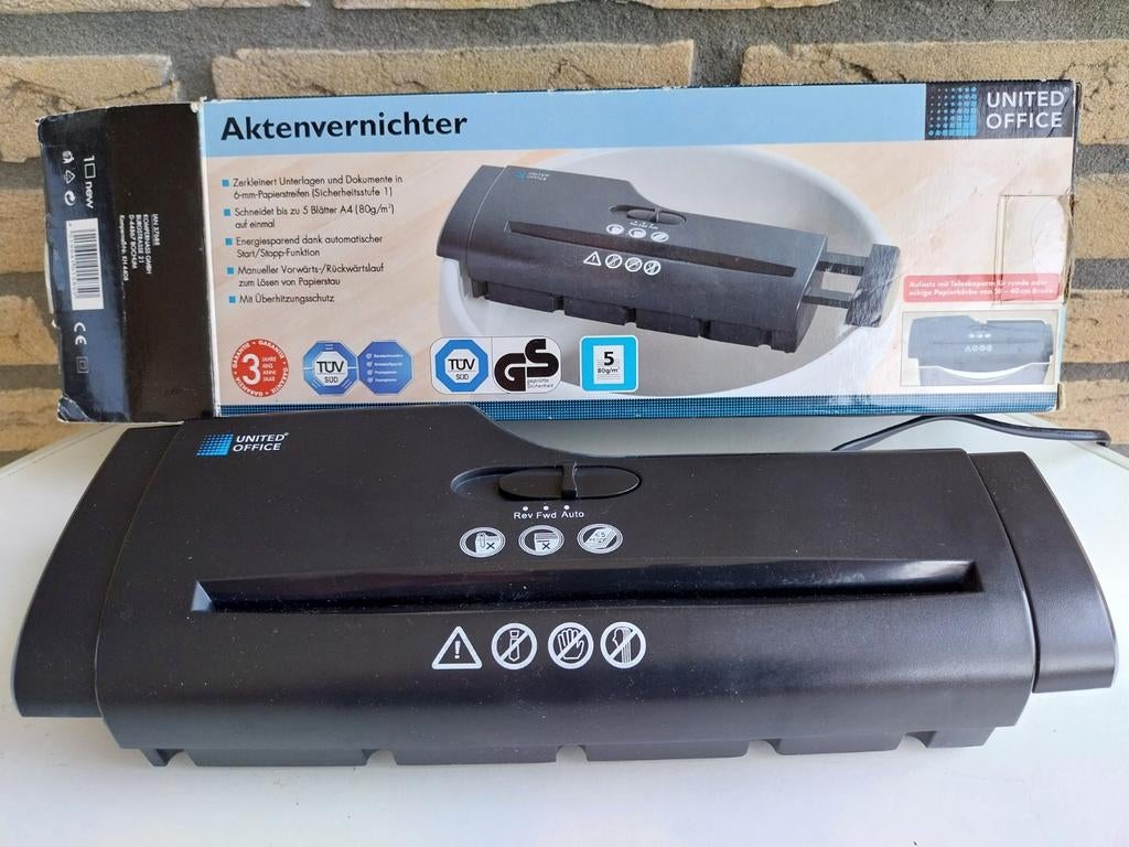 United Office Papierversnipperaar - Goed Werkend, Ophalen of Verzenden, Gebruikt