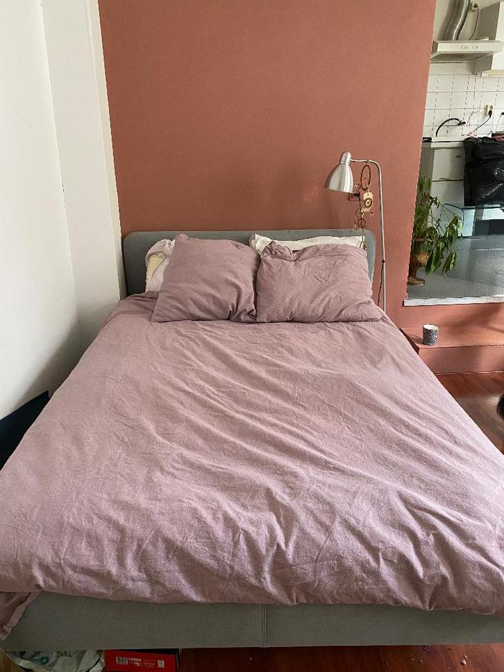 IKEA Slattum Bed  - Tweepersoonsbed, Huis en Inrichting, Slaapkamer | Bedden, Gebruikt, Tweepersoons, 160 cm, 200 cm, Stof, Grijs