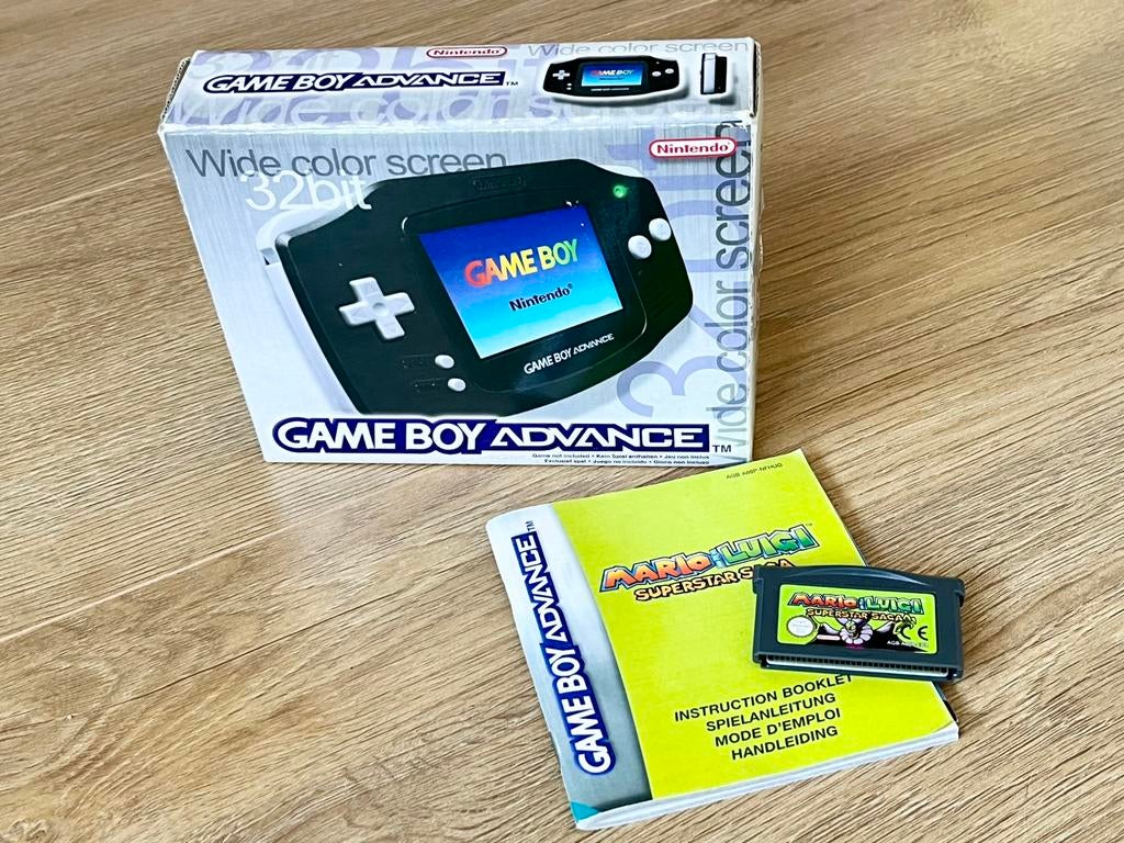 Gameboy Advance (Black) compleet in doos + Mario & Luigi, Spelcomputers en Games, Spelcomputers | Nintendo Game Boy, Ophalen of Verzenden