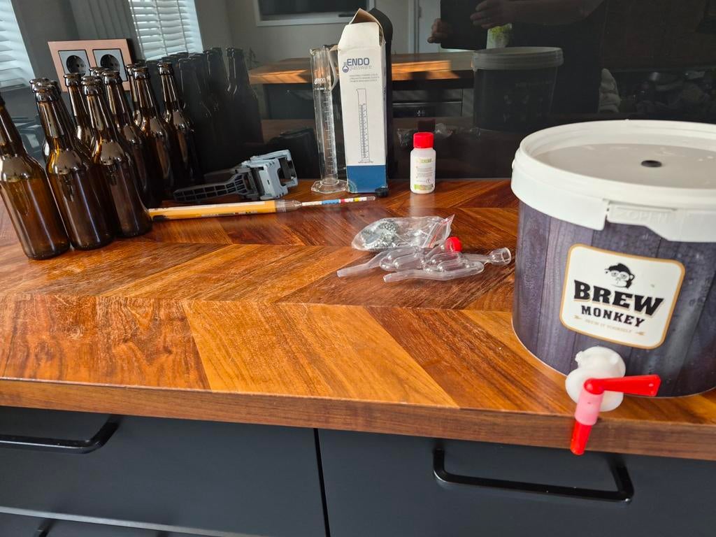 Bierbrouw starterspakket - Brew Monkey, Hobby en Vrije tijd, Ophalen, Gebruikt