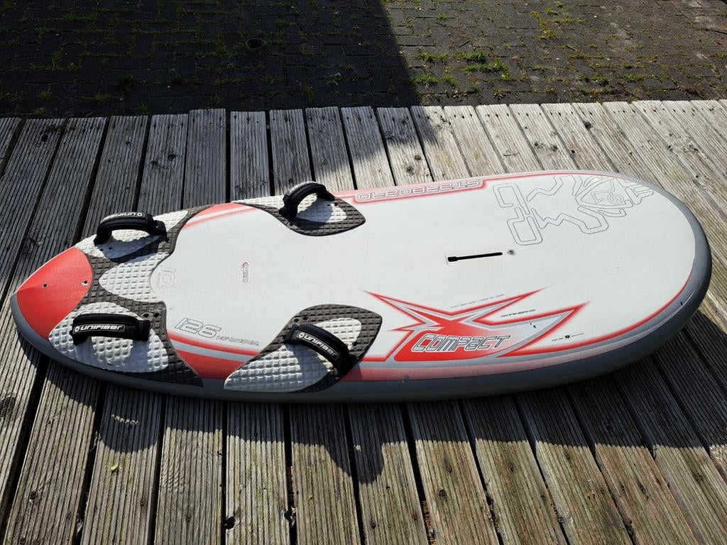 Starboard Compact 126 windsurfboard. Lengte 2,04m !, Watersport en Boten, Windsurfen, Ophalen, Gebruikt, Minder dan 250 cm, Plank