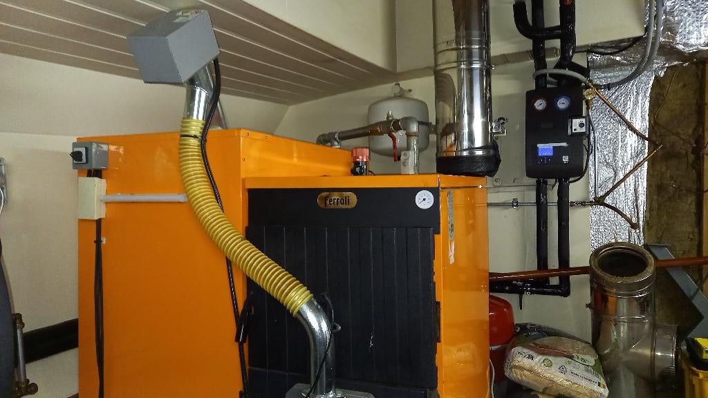 TEAB Pellet/houtketel (lekt), brander en pelletopslag-unit, Huis en Inrichting, Kachels, Ophalen, Gebruikt, Overige brandstoffen