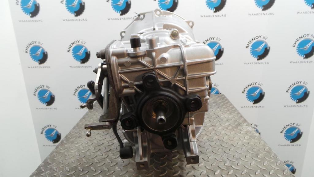 MERCEDES SPRINTER TRANSMISSIE / VERSNELLINGSBAK 2014, Ophalen of Verzenden, Nieuw, Stiba lid