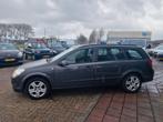 Opel Astra Wagon 1.6 Essentia - Airco - Cruise - Navi, Voorwielaandrijving, Gebruikt, Zwart, 4 cilinders
