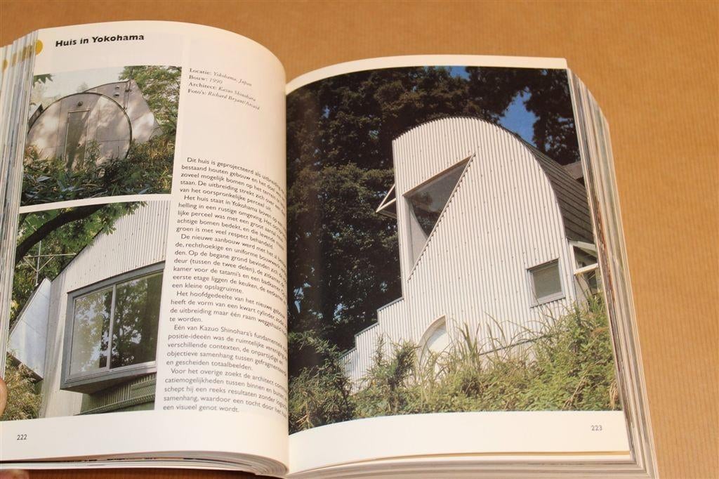 Huizen Wereldwijd — Dik Boek over Moderne Architectuur, Ophalen of Verzenden, Gelezen, Architecten