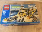 Lego 7047 Coast Guard HQ - Nieuw in ongeopende verpakking, Ophalen of Verzenden, Nieuw, Complete set, Lego