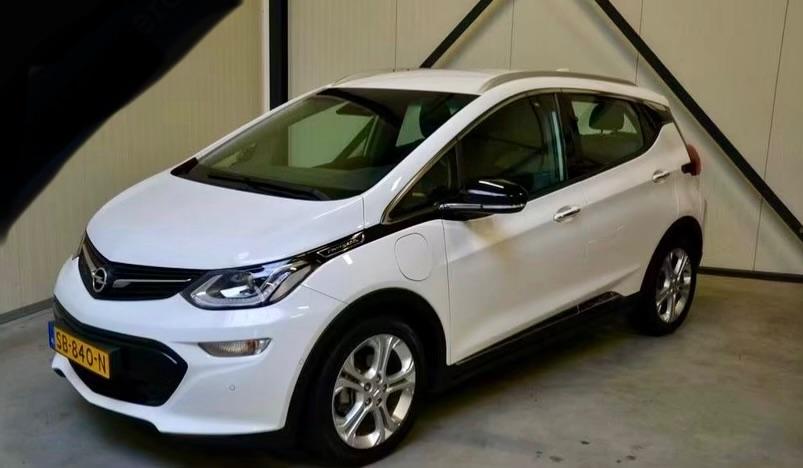 Opel Ampera-e 60-kWh 204pk 2018 Wit, Auto's, Opel, Particulier, Ampera-e, ABS, Achteruitrijcamera, Airbags, Airconditioning, Alarm