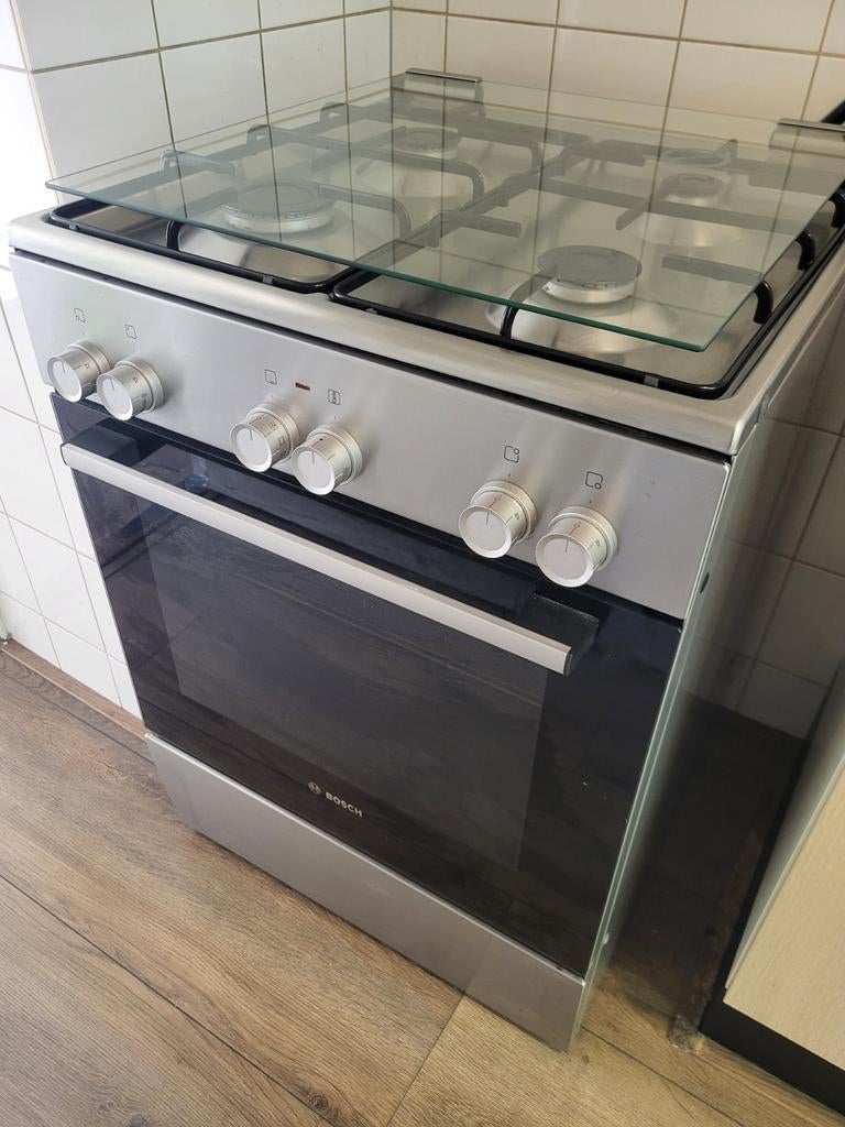 Bosch Gasfornuis met Oven - Zilver/RVS, Witgoed en Apparatuur, Fornuizen, Ophalen, Gebruikt, Hete lucht, 60 cm of meer