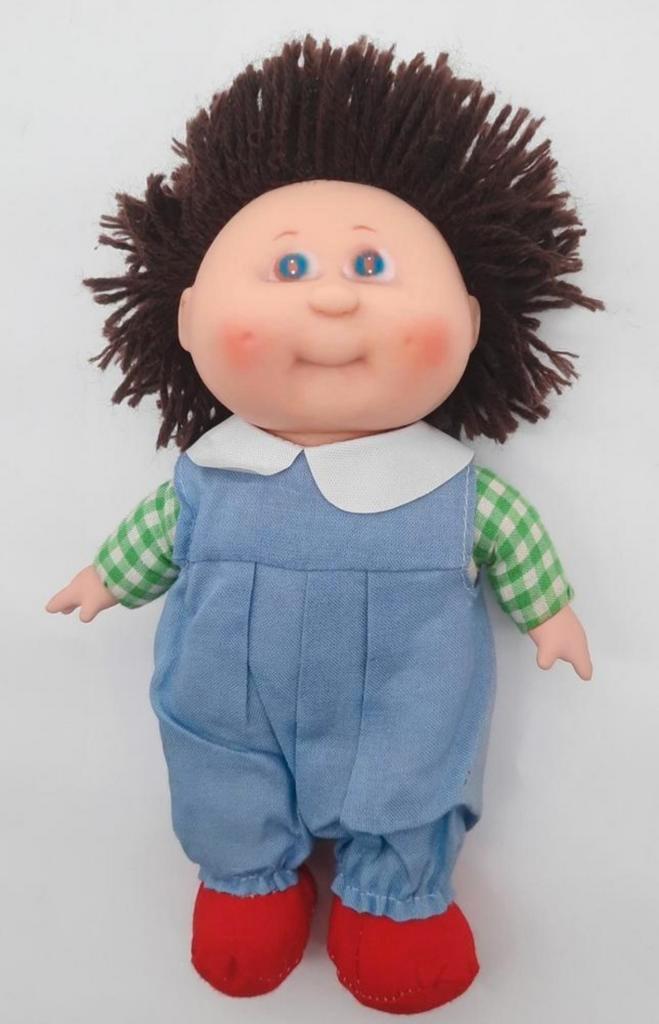 Vintage pop (lijkt op een Cabbage Patch Kids) ca. 18cm hoog, Verzamelen, Poppen, Zo goed als nieuw, Pop, Ophalen of Verzenden