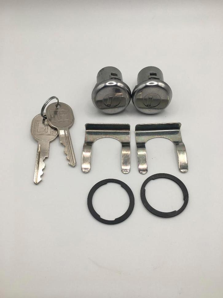 Te koop deursloten set chevrolet c10 k10 k5 blazer g10, Auto diversen, Overige Auto diversen, Ophalen of Verzenden