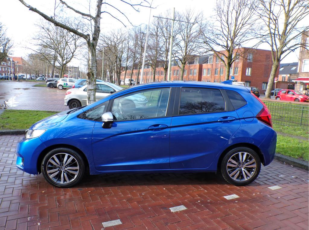 Honda Jazz 1.3 i-VTEC Elegance AUTOMAAT DEALER ONDERHOUDEN,,, Auto's, Honda, 450 kg, Gebruikt, Euro 6, 4 cilinders