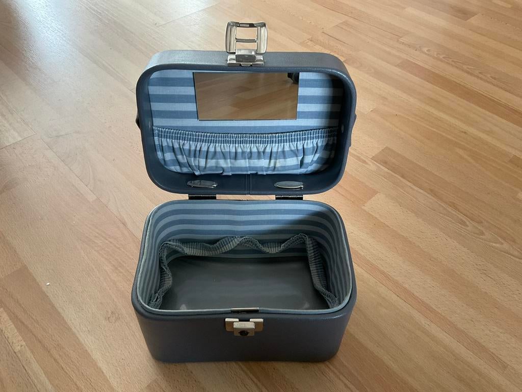 Vintage Make-up Koffer Grijs met Spiegel, Gebruikt, Ophalen of Verzenden, Met spiegeltje(s), Grijs