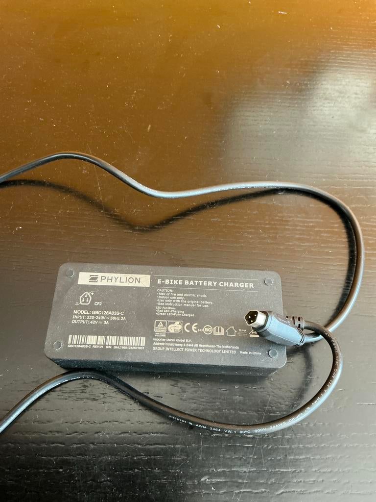Phylion E-bike acculader GBC126A03S-C 42V 3A, Ophalen of Verzenden, Zo goed als nieuw