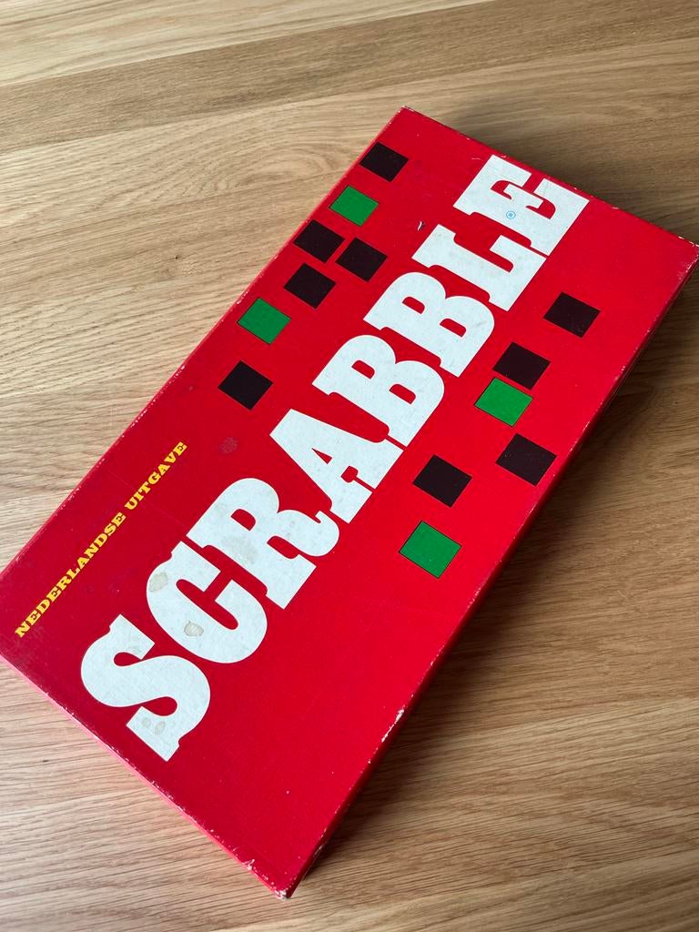 Scrabble spel - Nederlandse uitgave, Drie of vier spelers, Ophalen of Verzenden, Gebruikt