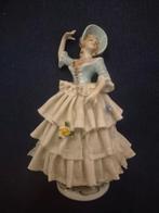 Dresden porselein beeld, Antiek en Kunst, Antiek | Porselein, Ophalen of Verzenden