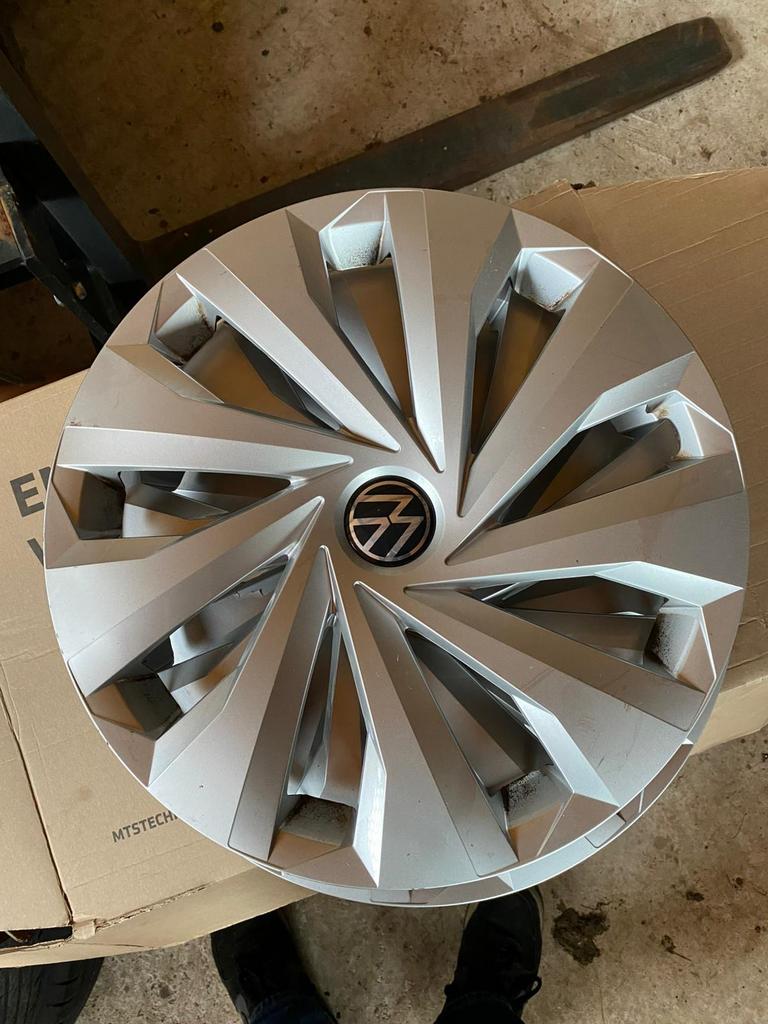 Volkswagen Polo zomer autobanden + velgen banden continental, Ophalen, Gebruikt