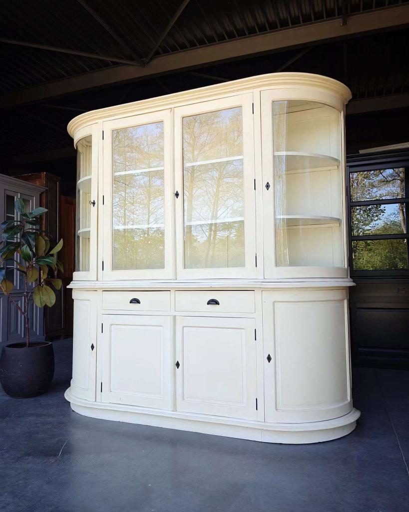 Sleetse halfronde vitrinekast | Organische winkelkast  #6183, Niet ingevuld, 200 cm of meer, Niet ingevuld, Ophalen of Verzenden