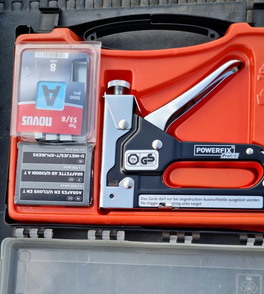 Powerfix Profi+ tacker met nietjes en spijkers, Ophalen of Verzenden, Zo goed als nieuw