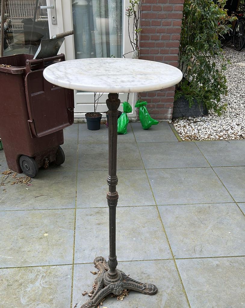 Marmeren statafel, Ophalen, Gebruikt