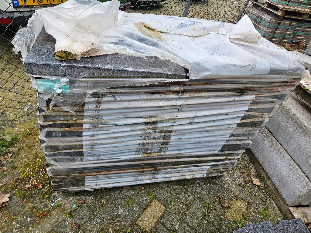 12 m2 antracieten MBI 60x60cm tegels, Tuin en Terras, Ophalen of Verzenden, Zo goed als nieuw, 10 m² of meer, Beton