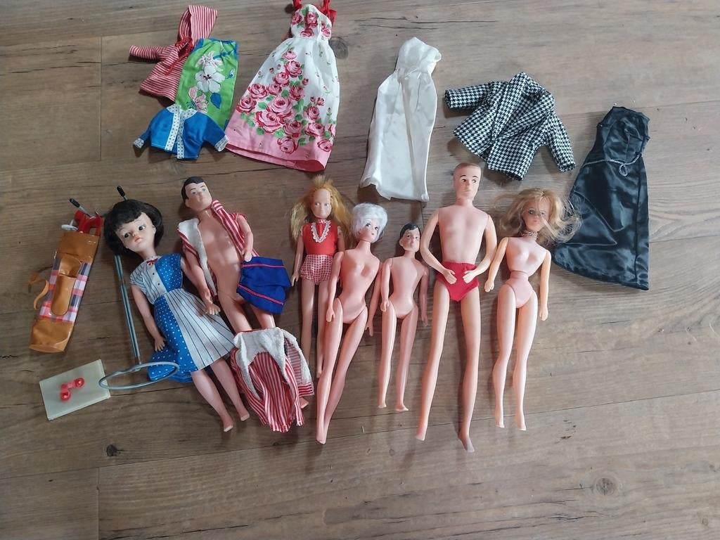 Verschillende vintage Barbie clone en mode- poppen, Ophalen of Verzenden, Gebruikt, Fashion Doll