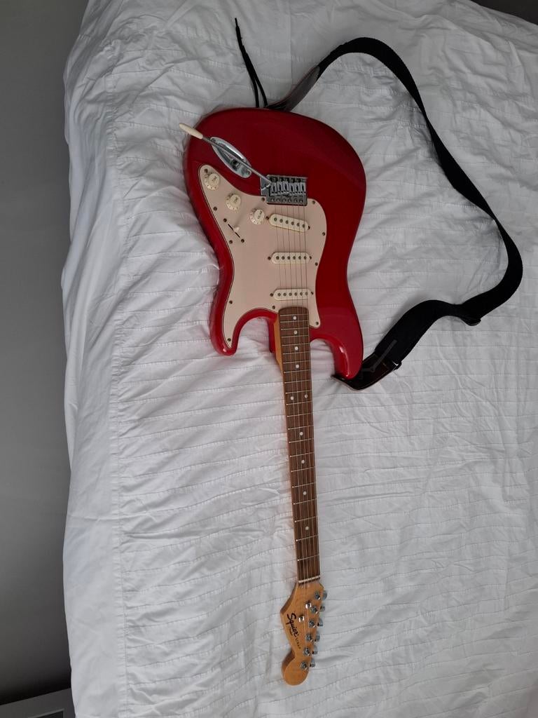 Squier strat., Ophalen, Gebruikt