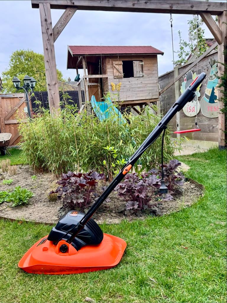 Black+Decker BEMWH551 Elektrische Grasmaaier 1200W, Cirkelmaaier, Gebruikt, Elektrische grasmaaier, Ophalen of Verzenden