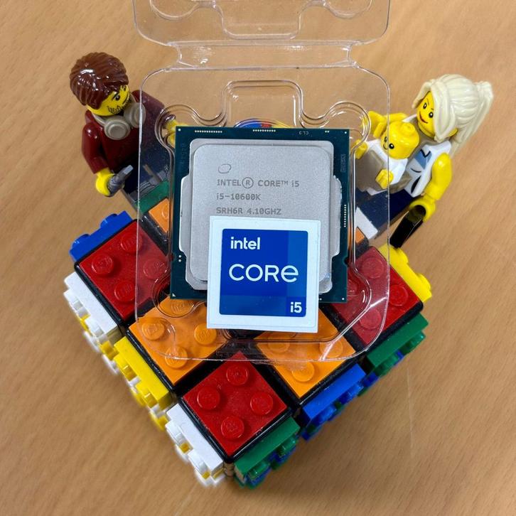 Intel Core i5-10600K Boxed Processor, Computers en Software, Processors, Zo goed als nieuw, 6-core, 4 Ghz of meer, Ophalen of Verzenden