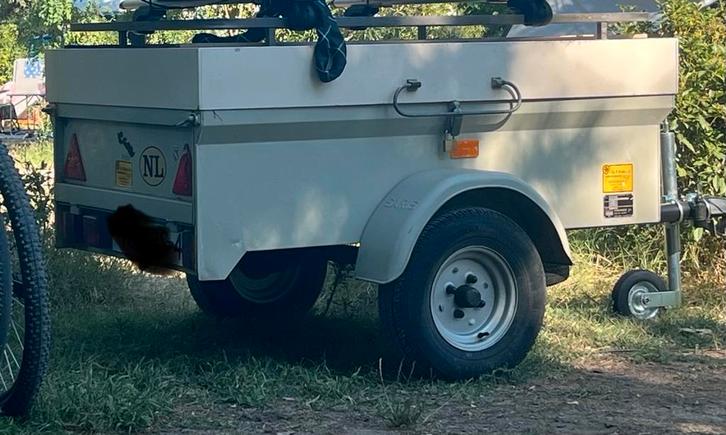 Saris aanhangwagen met reservewiel en trekhaak, Auto diversen, Aanhangers en Bagagewagens, Gebruikt, Ophalen