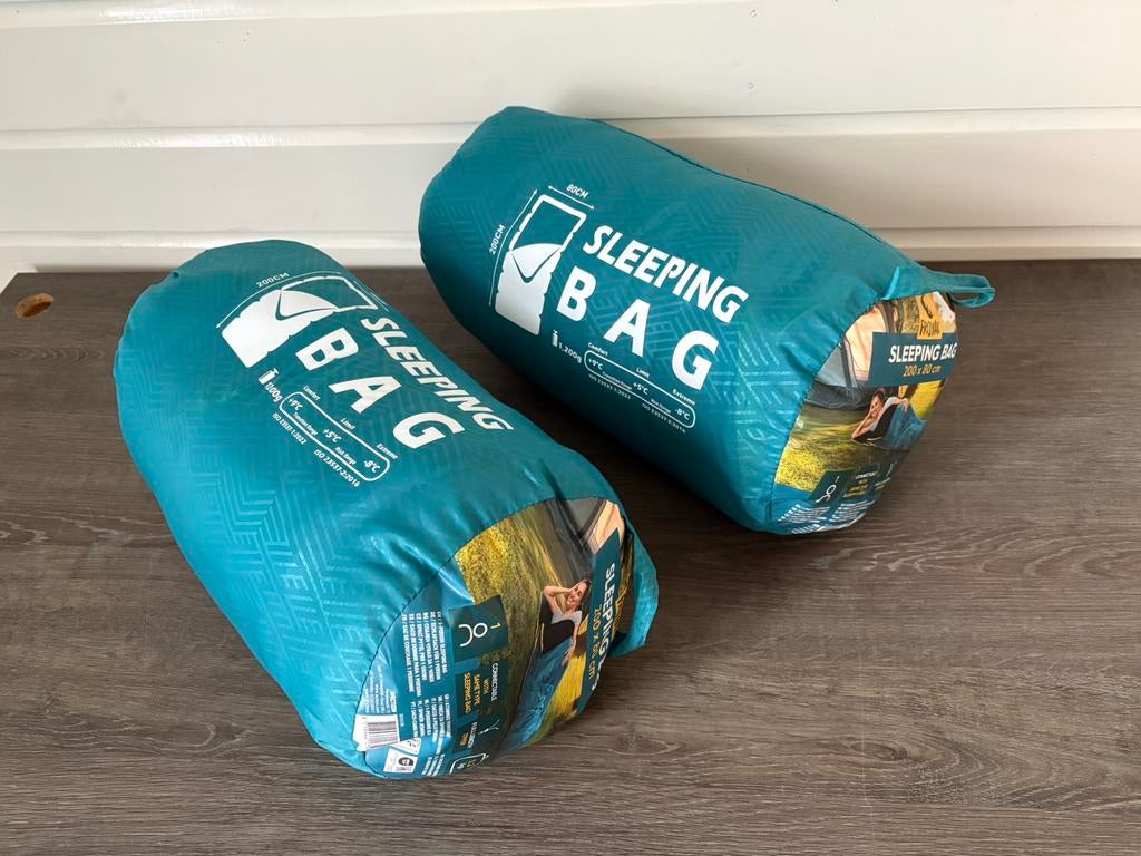 2 nieuwe slaapzakken, Ophalen, Nieuw