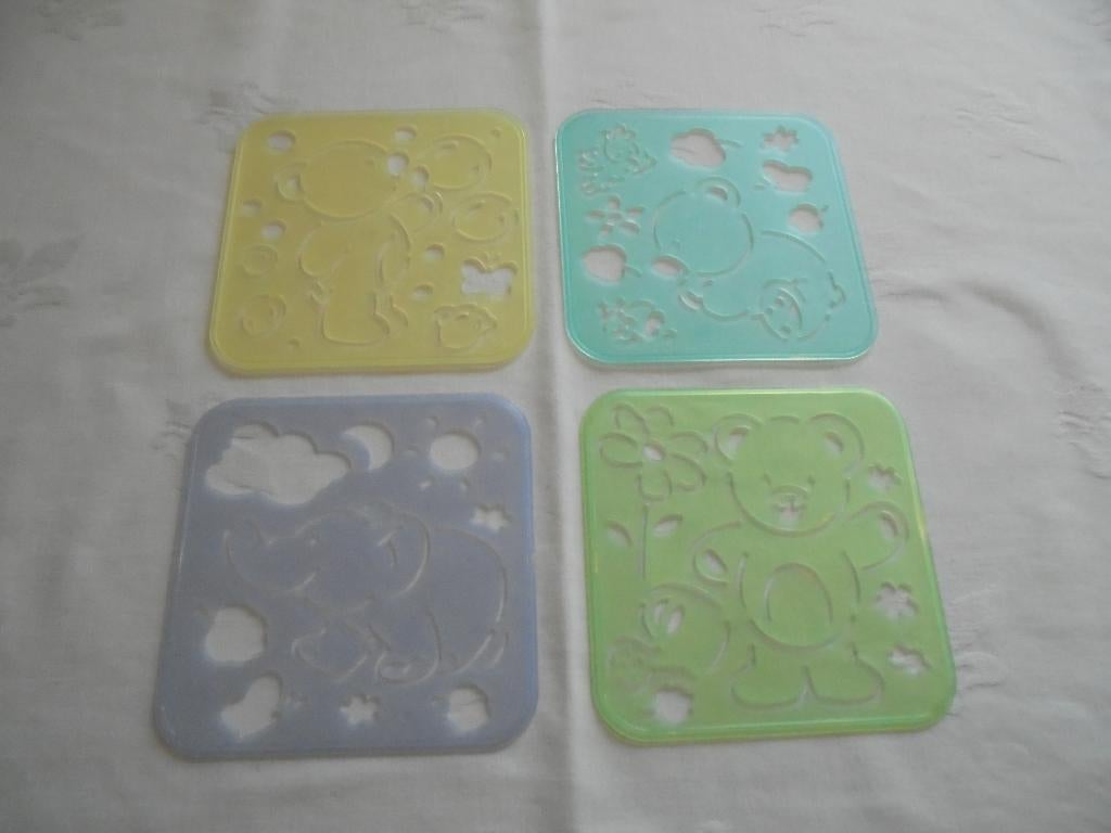 tupperware fantasie set 4 stuks, Ophalen of Verzenden, Zo goed als nieuw, Groen, Overige typen