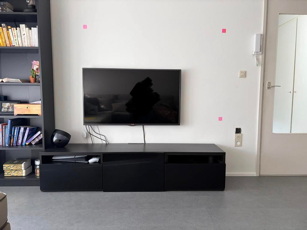 Zwart (zwevend) TV meubel, Huis en Inrichting, Kasten | Televisiemeubels, Ophalen, Zo goed als nieuw, 25 tot 50 cm, Minder dan 100 cm