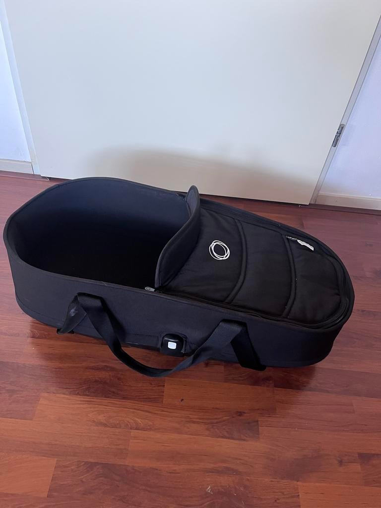 Bugaboo Bee bak met babynestje en adapter, Kinderen en Baby's, Kinderwagens en Combinaties, Ophalen, Bugaboo, Zo goed als nieuw