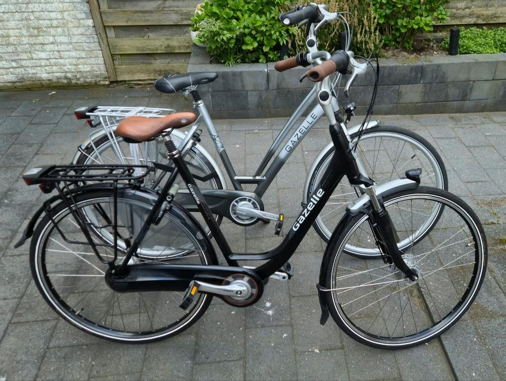 Te koop zeer nette ... 2 GAZELLE, Fietsen en Brommers, Fietsen | Dames | Damesfietsen, 53 tot 56 cm, Ophalen, Zo goed als nieuw