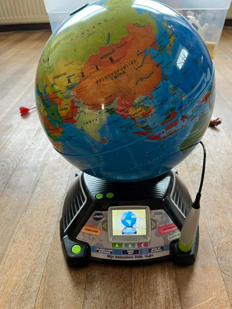Vtech interactieve video globe, Kinderen en Baby's, Speelgoed | Educatief en Creatief, Ophalen, Zo goed als nieuw