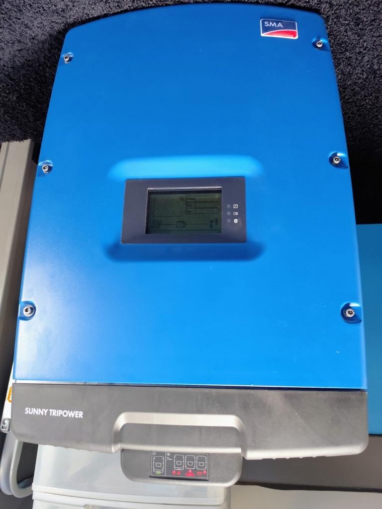 Zonnepanelen en omvormer, Doe-het-zelf en Verbouw, Zonnepanelen en Toebehoren, Ophalen, Compleet systeem