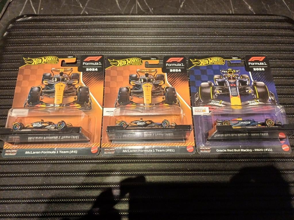 Hot Wheels Premium Formule 1 - 3 stuks nieuw, Ophalen, Nieuw