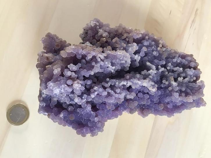 Druif agaat cluster, bijzonder formaat en vorm, top stuk!, Verzamelen, Mineralen en Fossielen, Mineraal, Ophalen of Verzenden