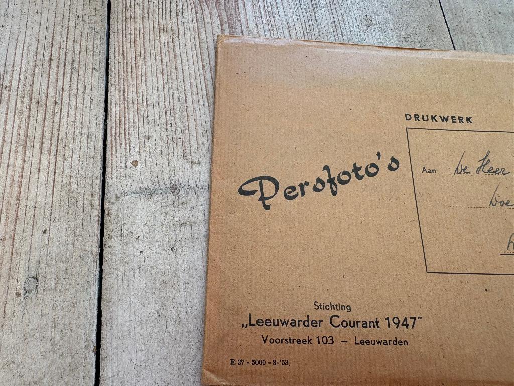 Voetbal persfoto Nederland-Zwitserland 1955, Ophalen of Verzenden, Zo goed als nieuw