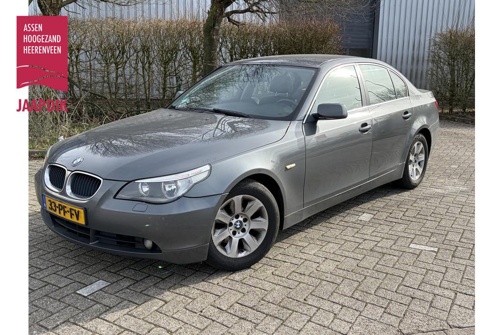 BMW 5 Serie 525i Executive TREKHAAK | LEDER | AUTOMAAT | NAV, Automaat, Achterwielaandrijving, Gebruikt, 2000 kg