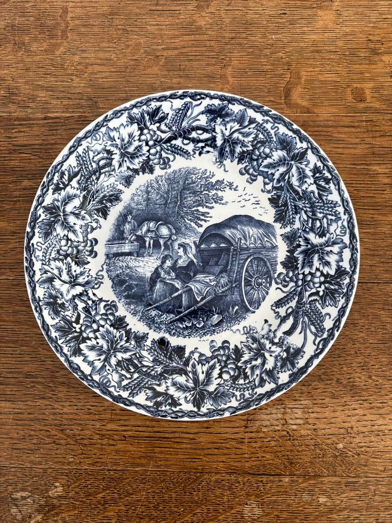 Antiek Maestricht bord met landelijk tafereel, Antiek en Kunst, Antiek | Wandborden en Tegels, Ophalen of Verzenden